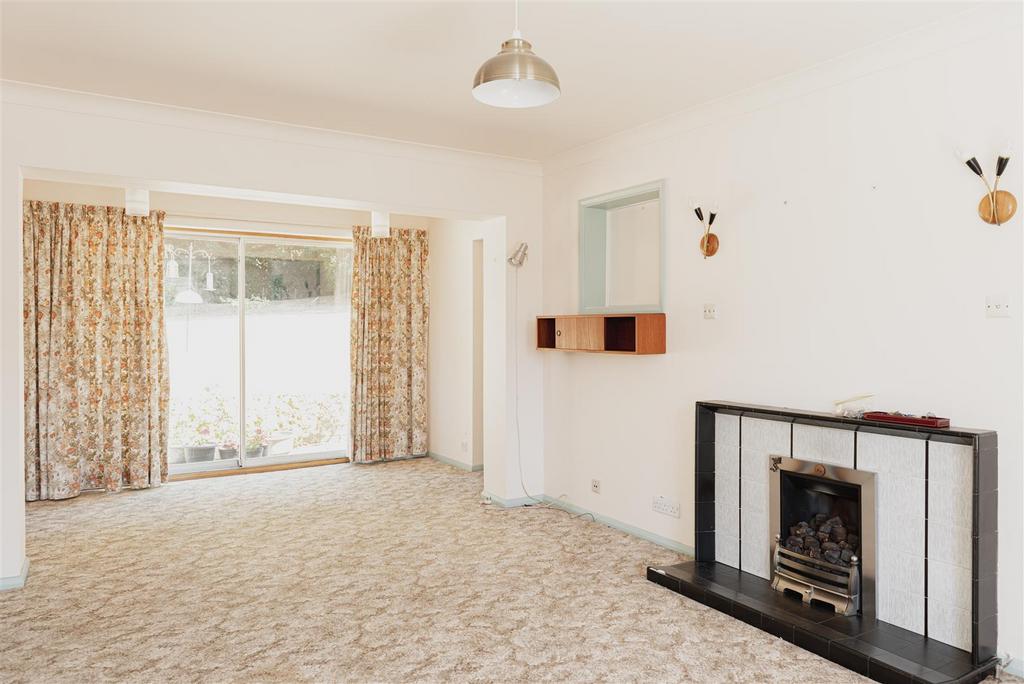 Blackstone Hill, Redhill 5 bed detached house £1,250,000