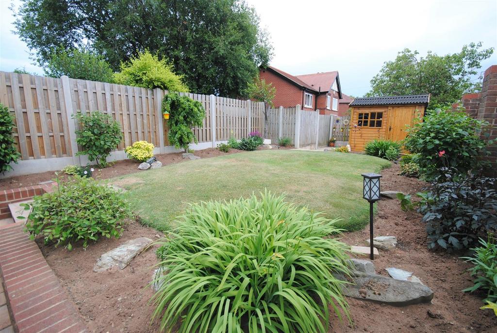 2cliffordwaygarden.JPG