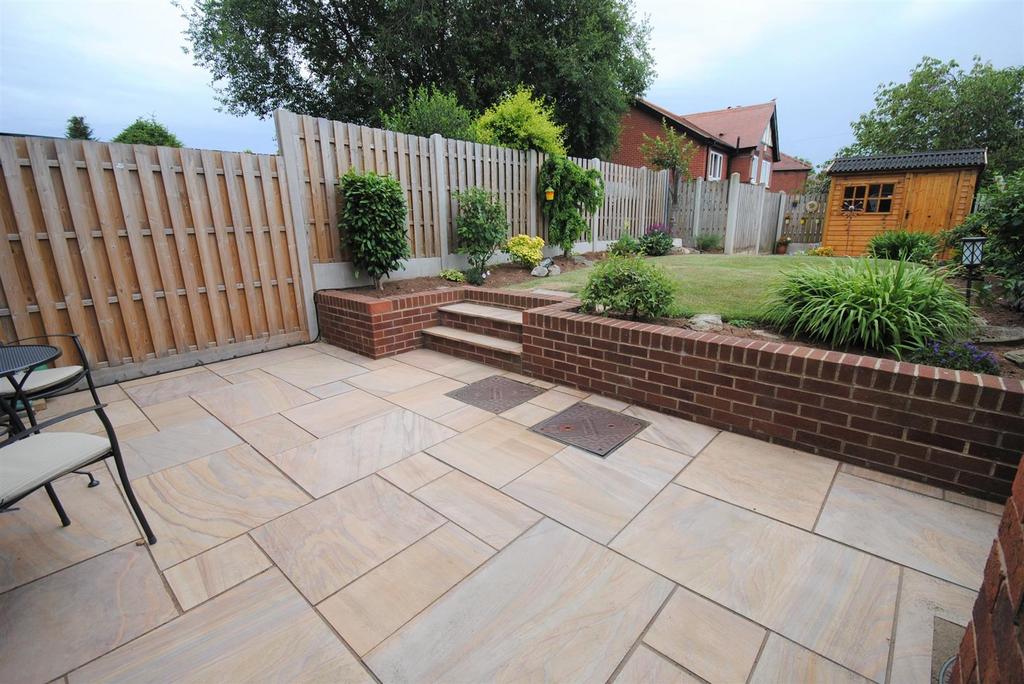 2cliffordwaygarden4.JPG