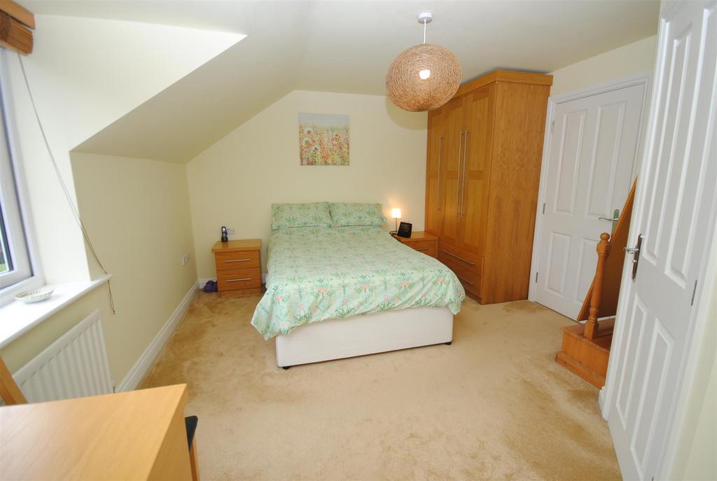 2cliffordwaybed1 JPG.JPG