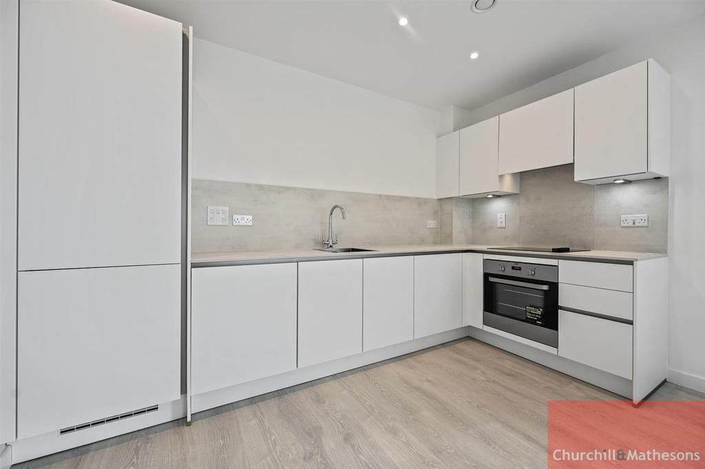 East Acton Lane, Acton W3 7LA 2 bed apartment to rent £2,648 pcm (£