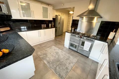 58 Glendale Road, Middlesbrough, TS5 7PY