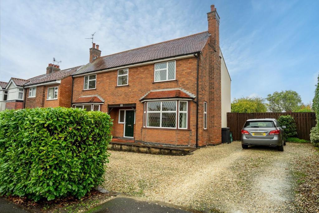 Carr Lane, York 4 bed detached house £650,000