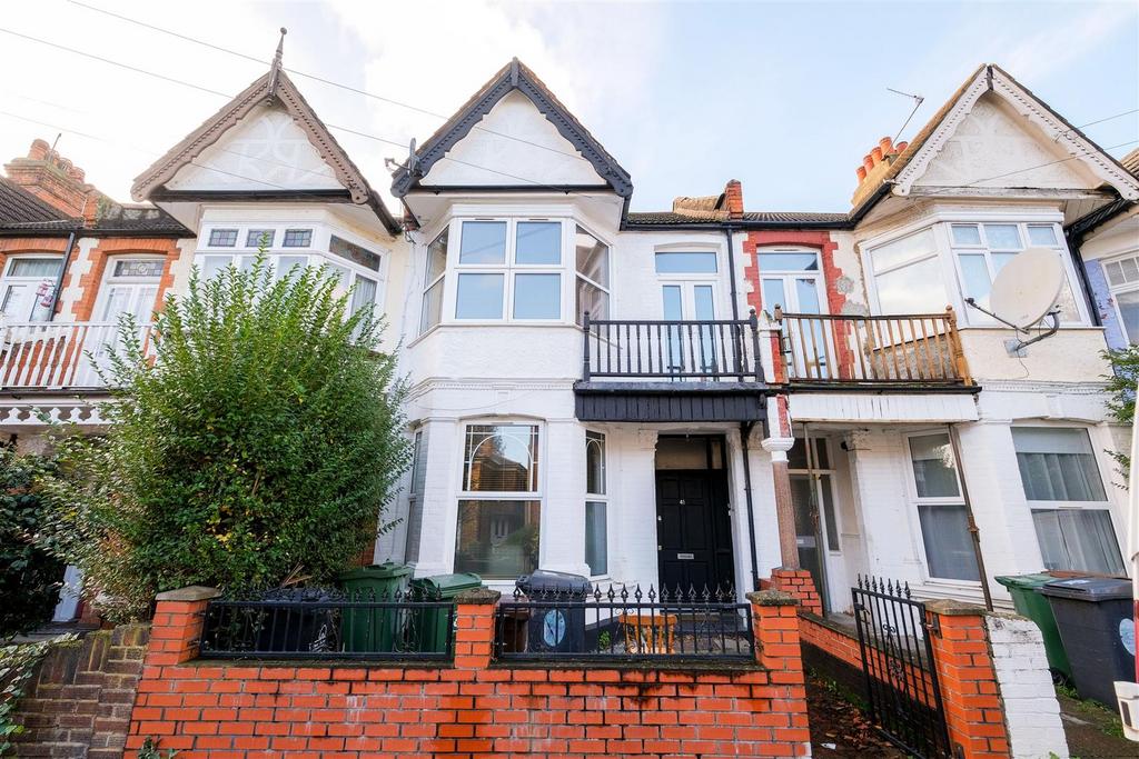 Howard Road, Walthamstow 2 bed property for sale £450,000