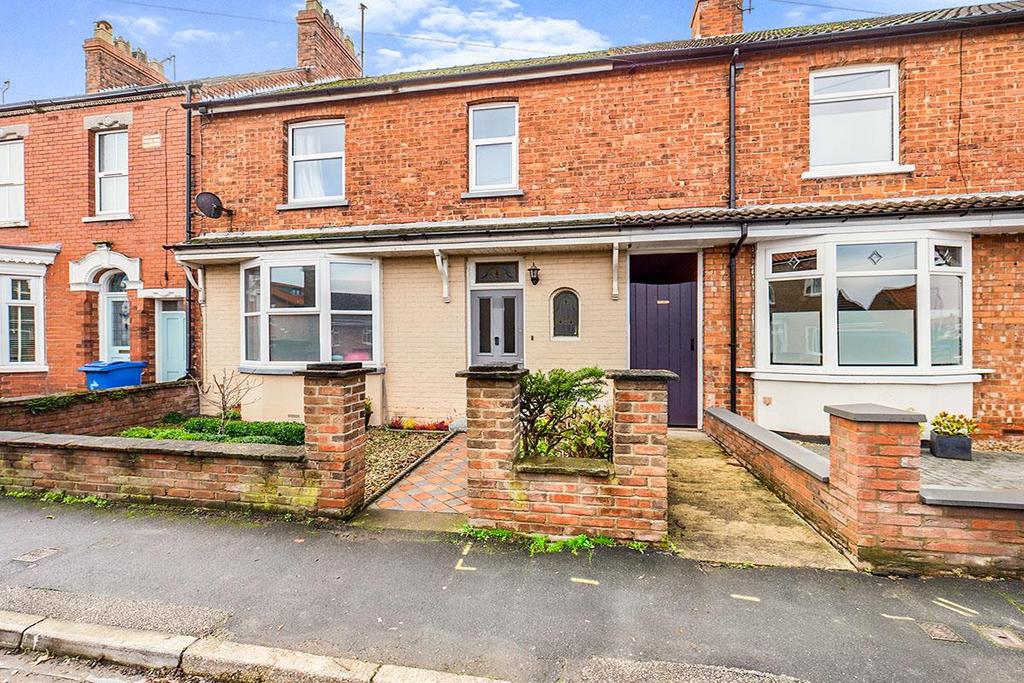 Victoria Road, Driffield 3 bed terraced house for sale £230,000