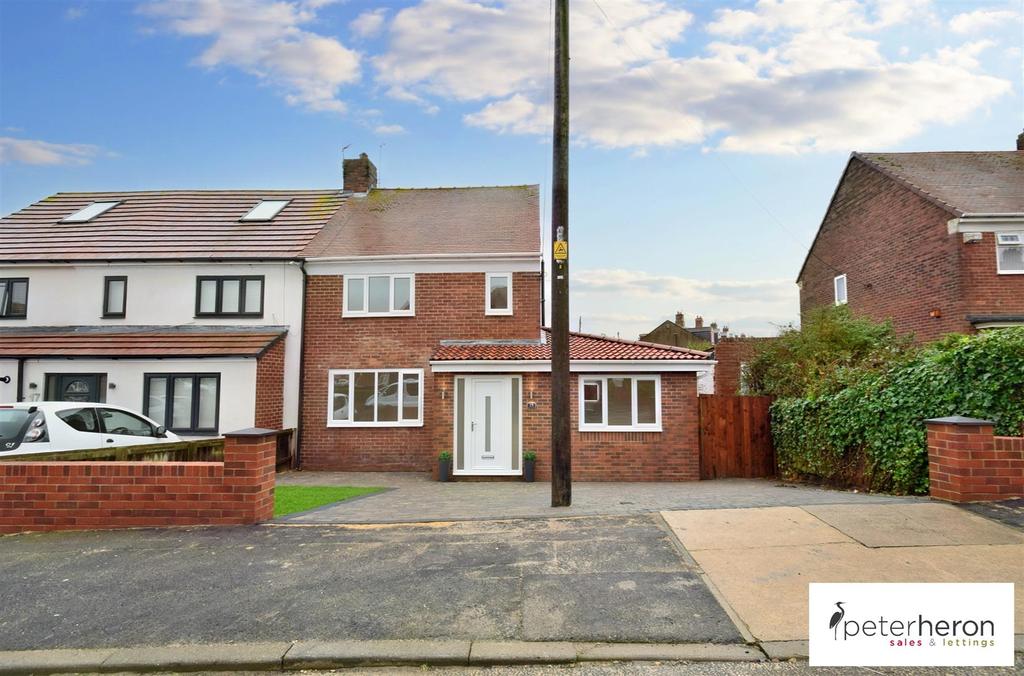 Devon Drive, Silksworth, Sunderland 3 bed semidetached house for sale