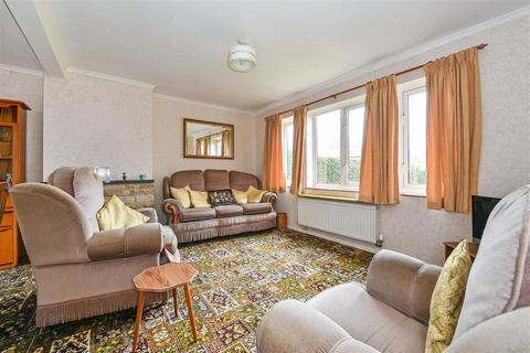 44 Bulbery, Abbotts Ann, Andover, SP11 7BN