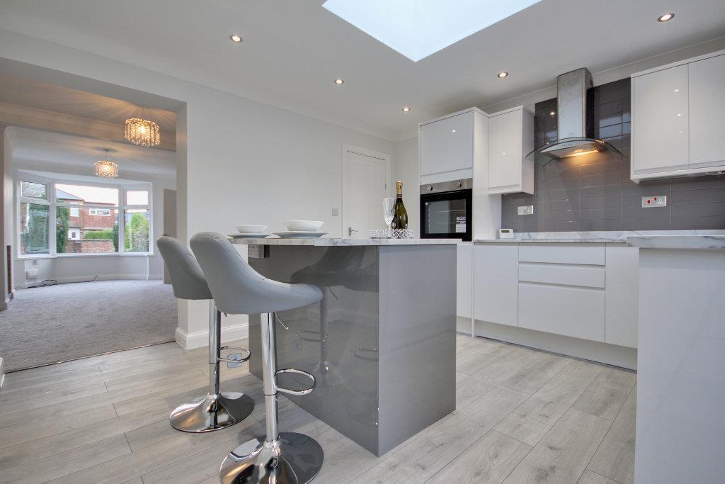 County Road South, Hull 2 bed terraced house for sale £145,000