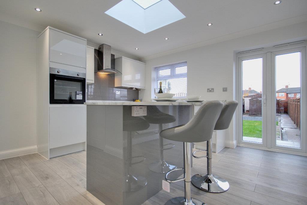 County Road South, Hull 2 bed terraced house for sale £145,000