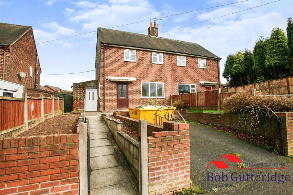 Bradwell Lane, Bradwell, Newcastle 2 bed semidetached house £695 pcm