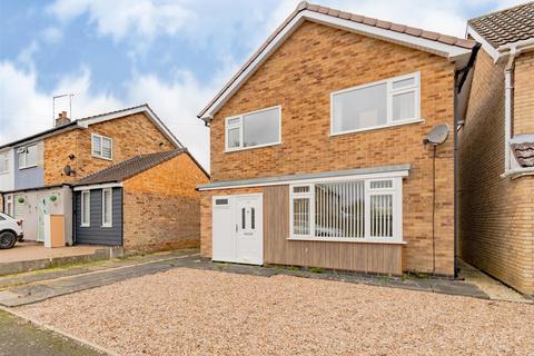 49 Alexander Crescent, Oakham, LE15 6LA