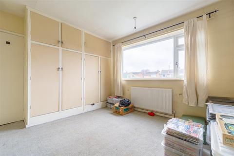 49 Alexander Crescent, Oakham, LE15 6LA