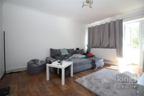 1 bedroom flat to rent - Tanys Dell, Harlow