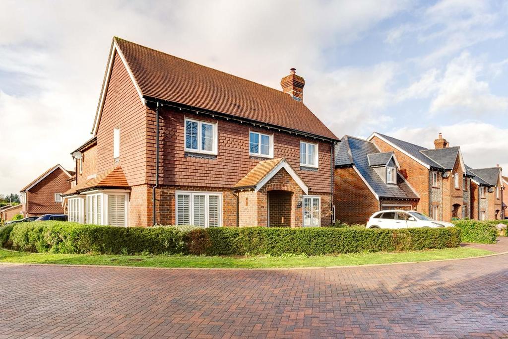 Kingsley Square, Henfield 4 bed house for sale £725,000