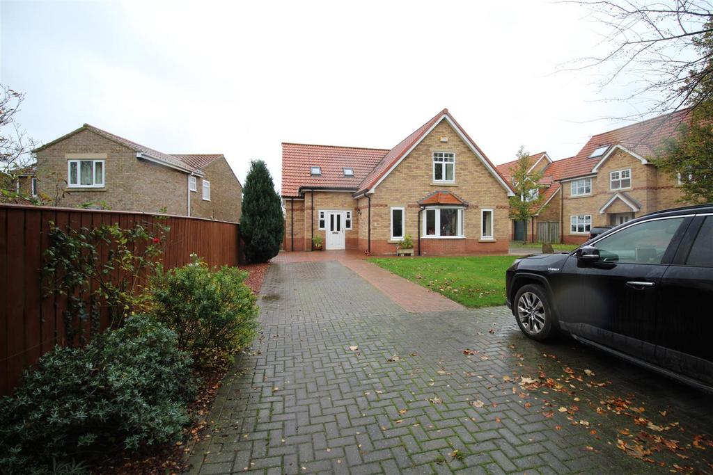 Alonby Court, Long Newton, StocktonOnTees 4 bed detached house £495,000