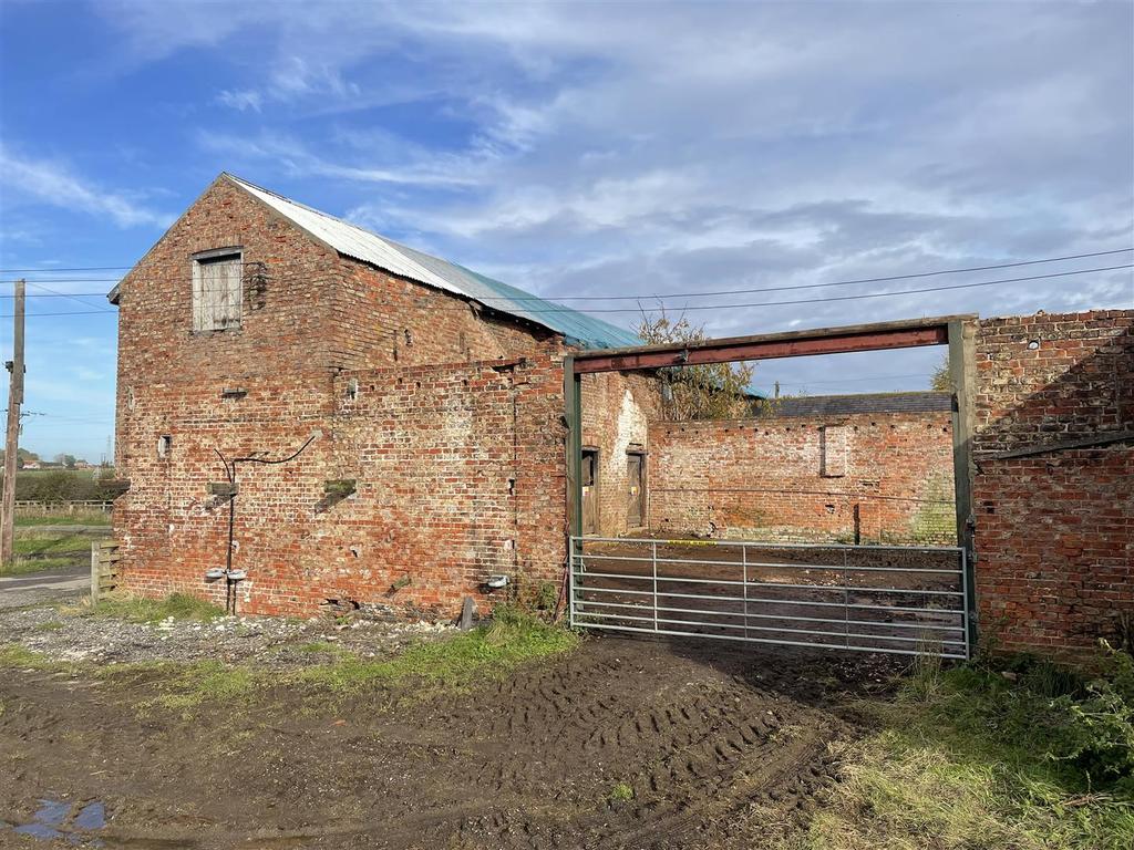 Rice Lane, Flaxton, York 4 bed house for sale £250,000