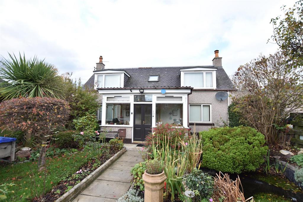 14 Lochalsh Road, Inverness 3 bed detached house £189,500