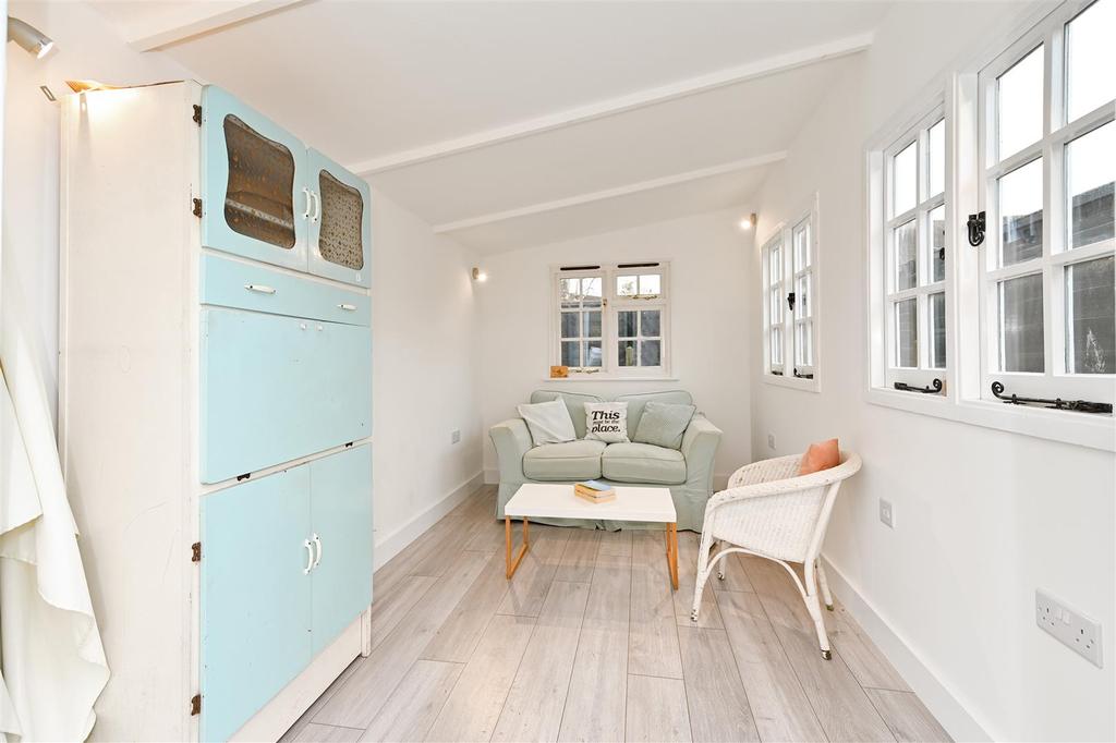Summer House