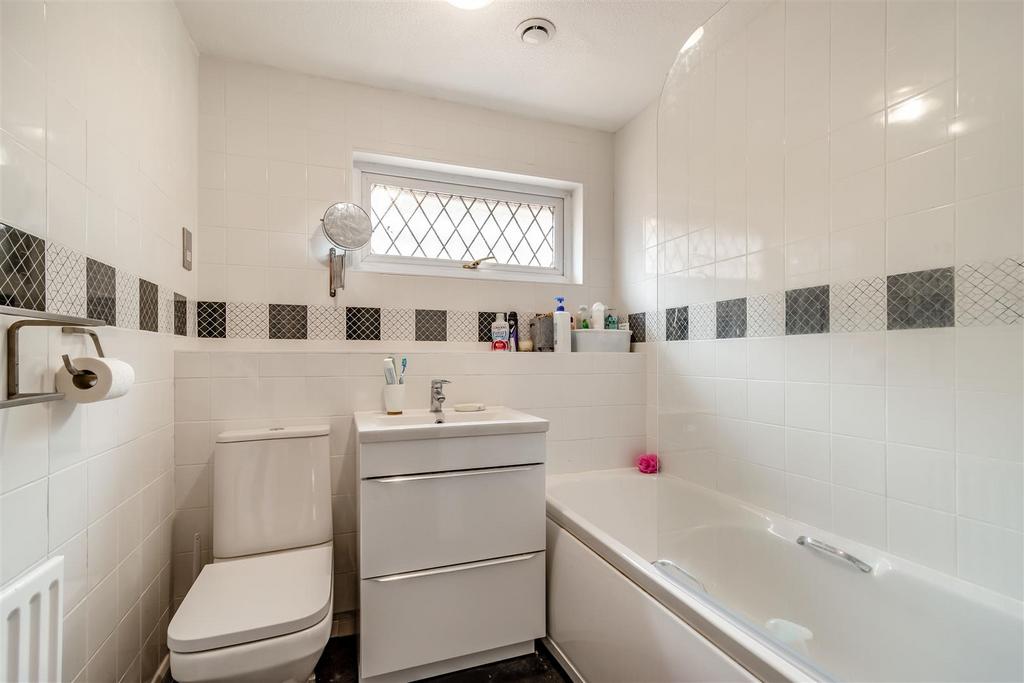 8528272-interior10.jpg