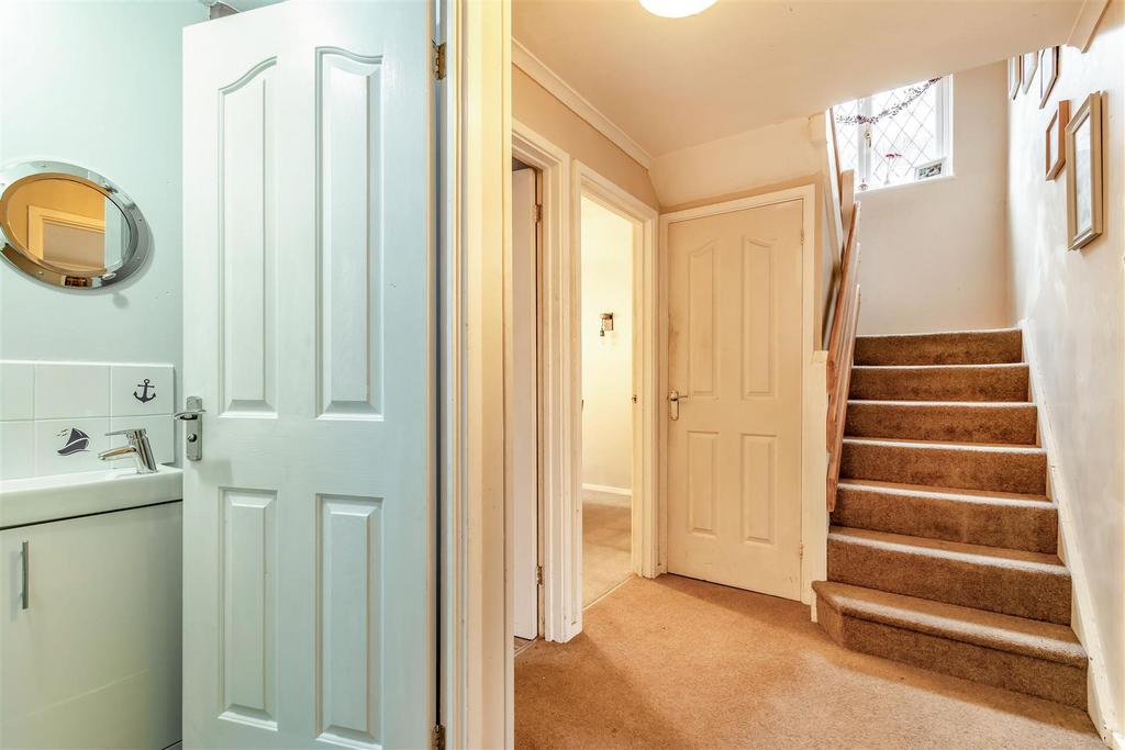 8528272-interior20.jpg