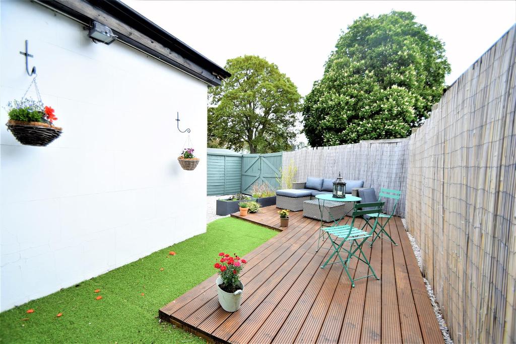 Garden 3 105 AR.jpg