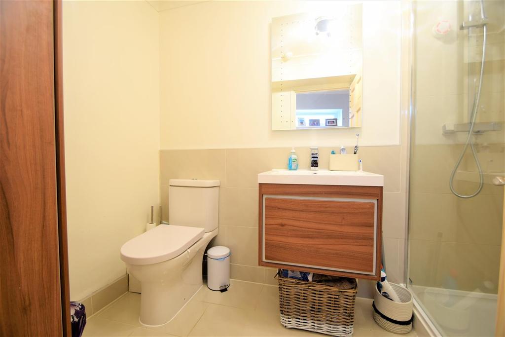 Bathroom 3 105 AR.jpg