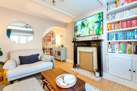 11 Station Road, Carshalton, SM5 2LA