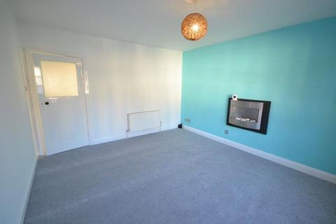 3 bedroom flat to rent - Morland Avenue, Leicester