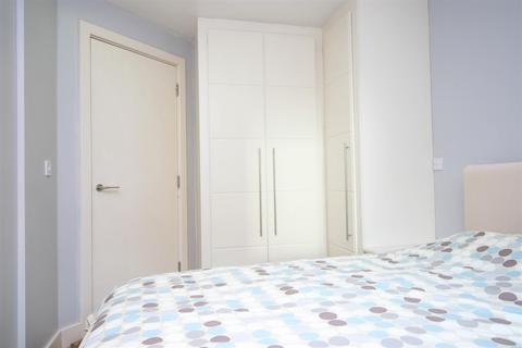 1 bedroom apartment to rent, Orion, 90 Navigation Street