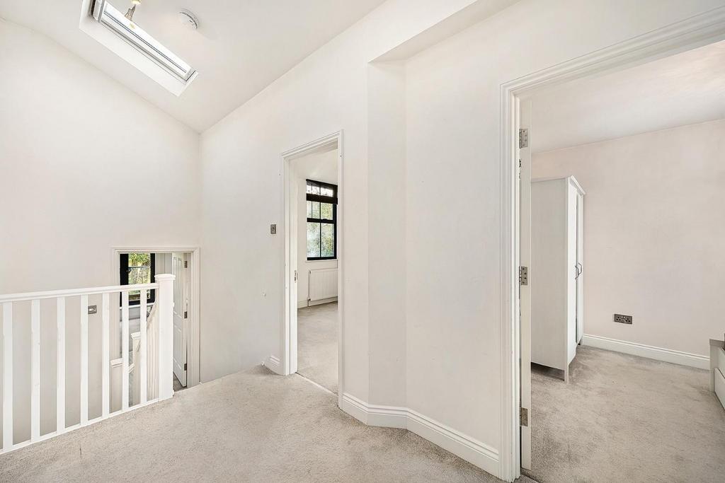 Hallway.jpg
