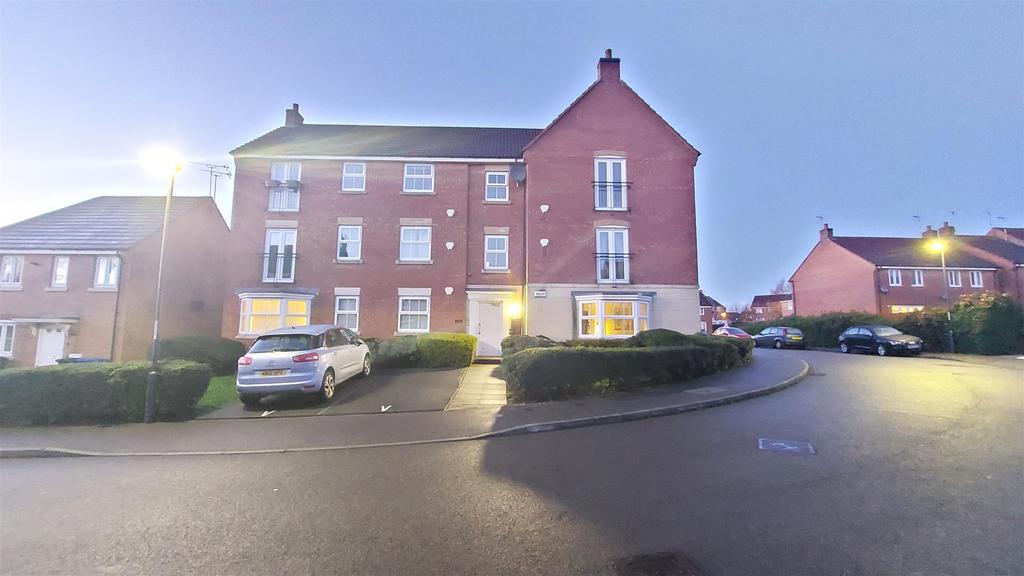 Alonso Close, Chellaston, Derby 2 bed apartment £775 pcm (£179 pw)