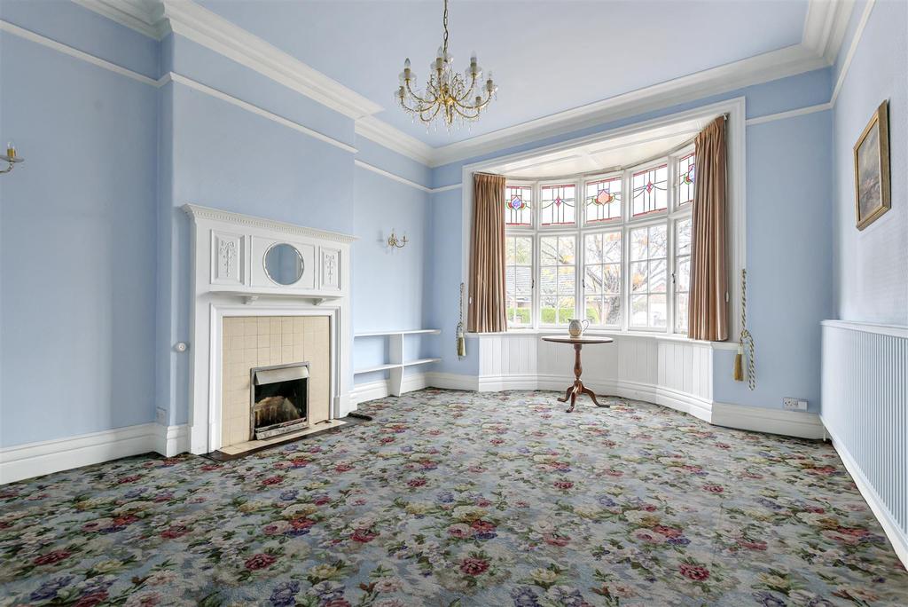 29 St. Johns Road, Driffield YO25 6RS 4 bed detached house for sale £