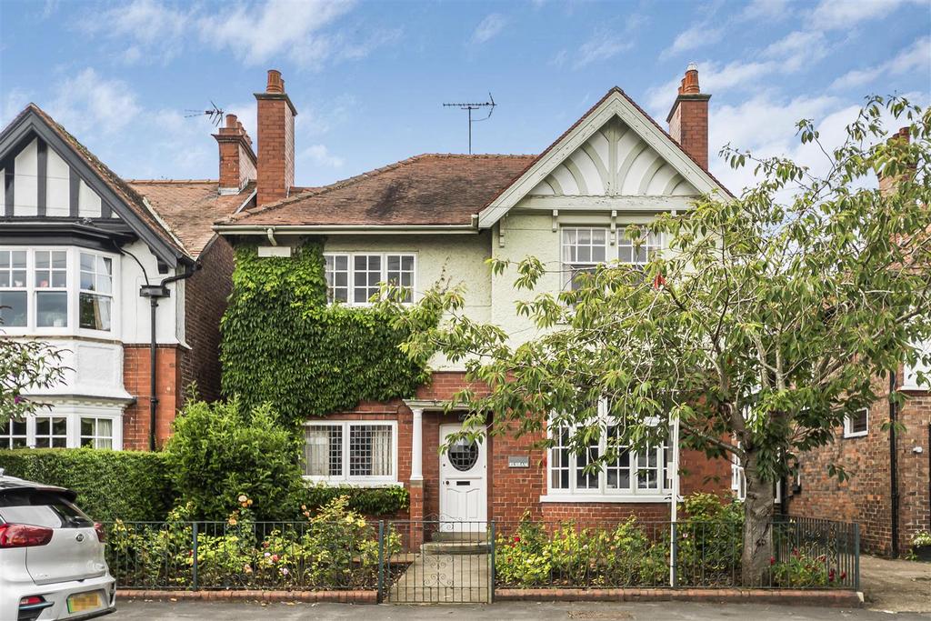 29 St. Johns Road, Driffield YO25 6RS 4 bed detached house for sale £