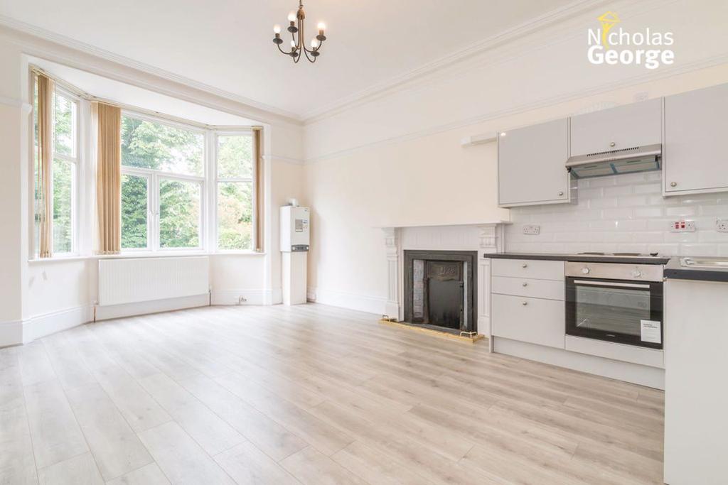 Sandford Road, Moseley, B13 9BU 1 bed flat £550 pcm (£127 pw)