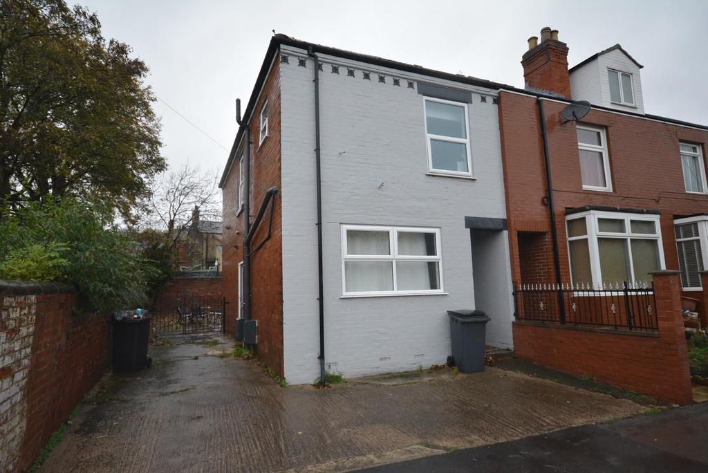 Infirmary Road, Chesterfield, S41 7NF 2 bed end of terrace house for