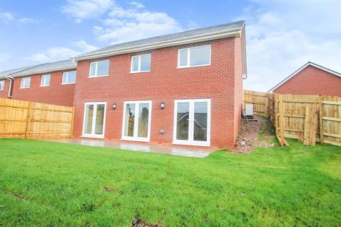 3 bedroom detached house for sale - Springfield Way, Clee HIll, Ludlow