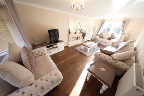 4 bedroom detached house for sale - St. Michaels Drive, Hedon, Hull