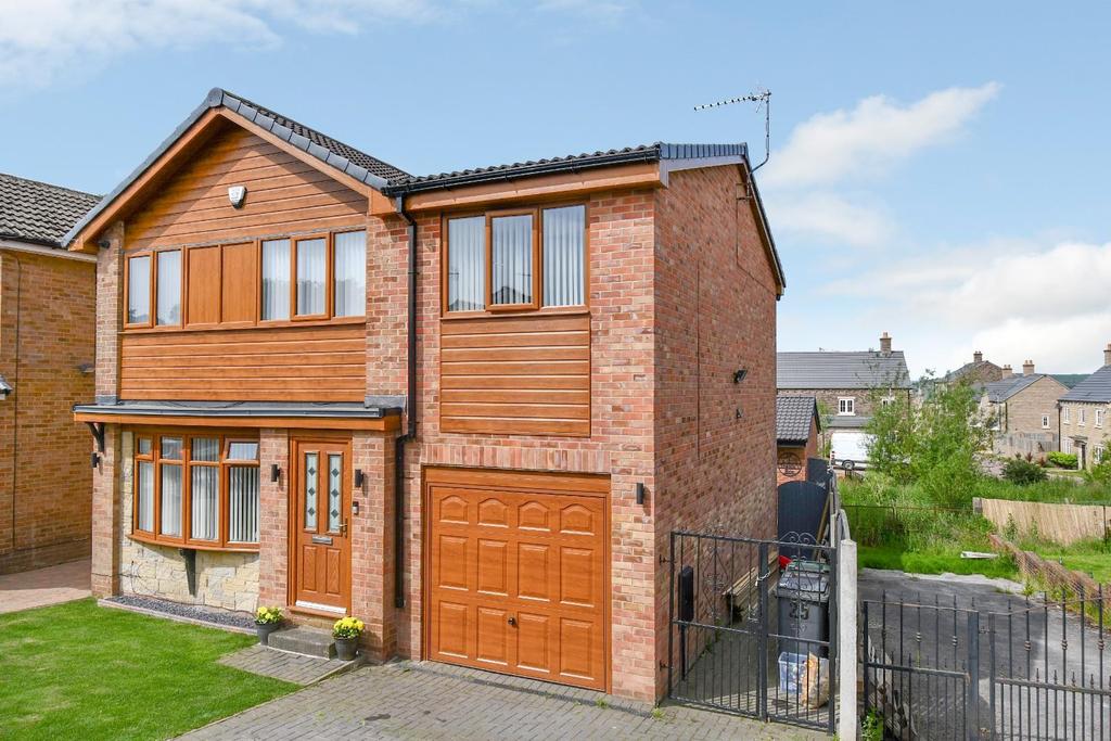 Cricketers Green, Yeadon, Leeds 4 bed detached house £485,000