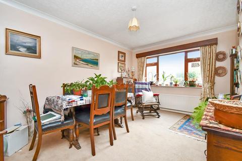 157 Apperley Road, Idle, Bradford, BD10 0AX