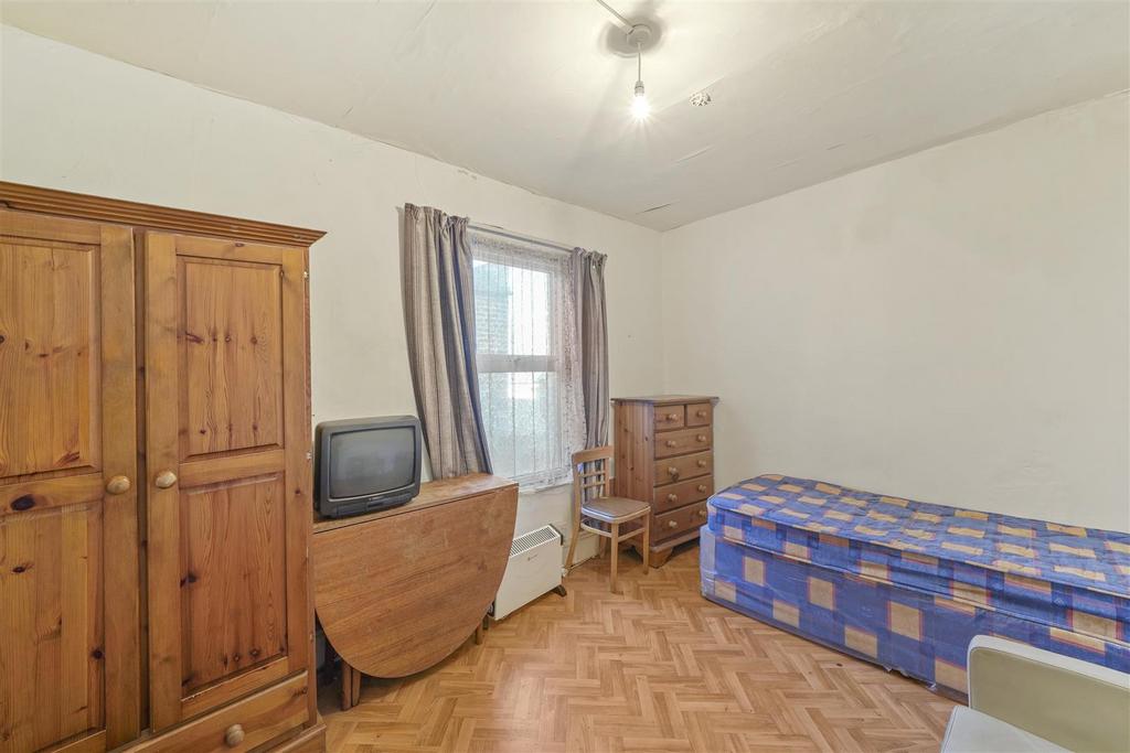 14 Meyrick Road - g8 YLyp94 TVNRq GLGYs38.jpg