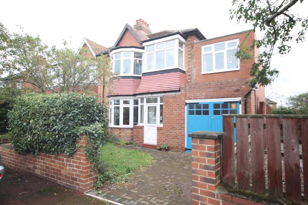 Braintree Gardens, Kenton, Newcastle Upon Tyne 5 bed semidetached