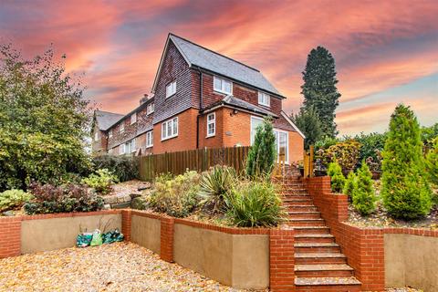 3 bedroom house for sale - High Cross, Rotherfield, Crowborough