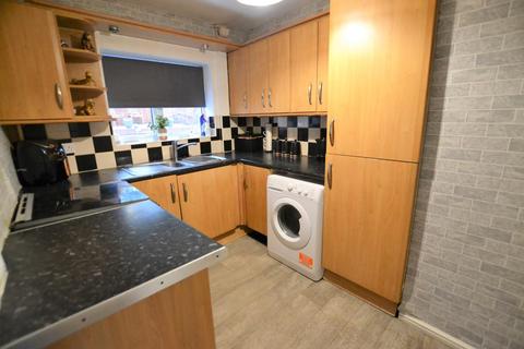4 bedroom semi-detached house for sale - Turtlegate Walk, Withywood, Bristol, BS13