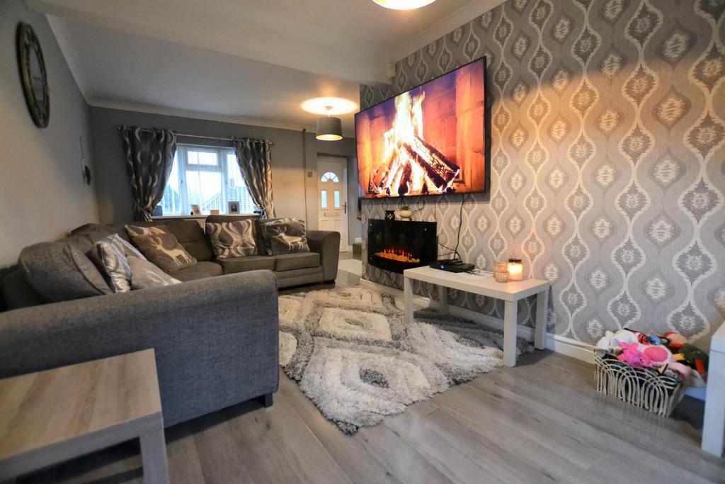 Turtlegate Walk, Withywood, Bristol, BS13 4 bed semidetached house for