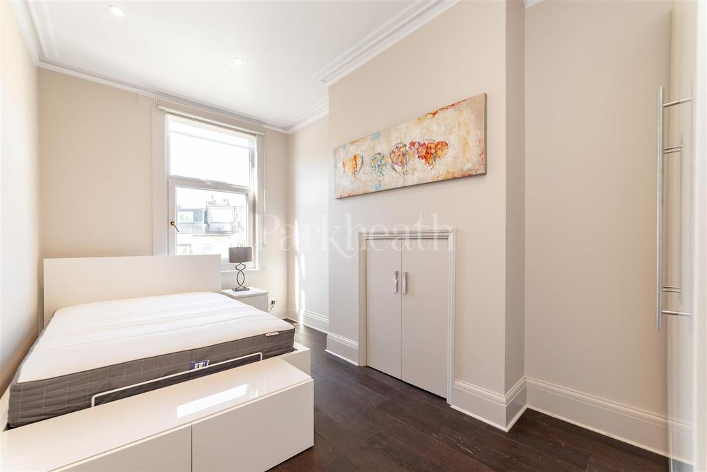 First floor Flat 39 Burrard Road NW6 1 DA-1.jpg