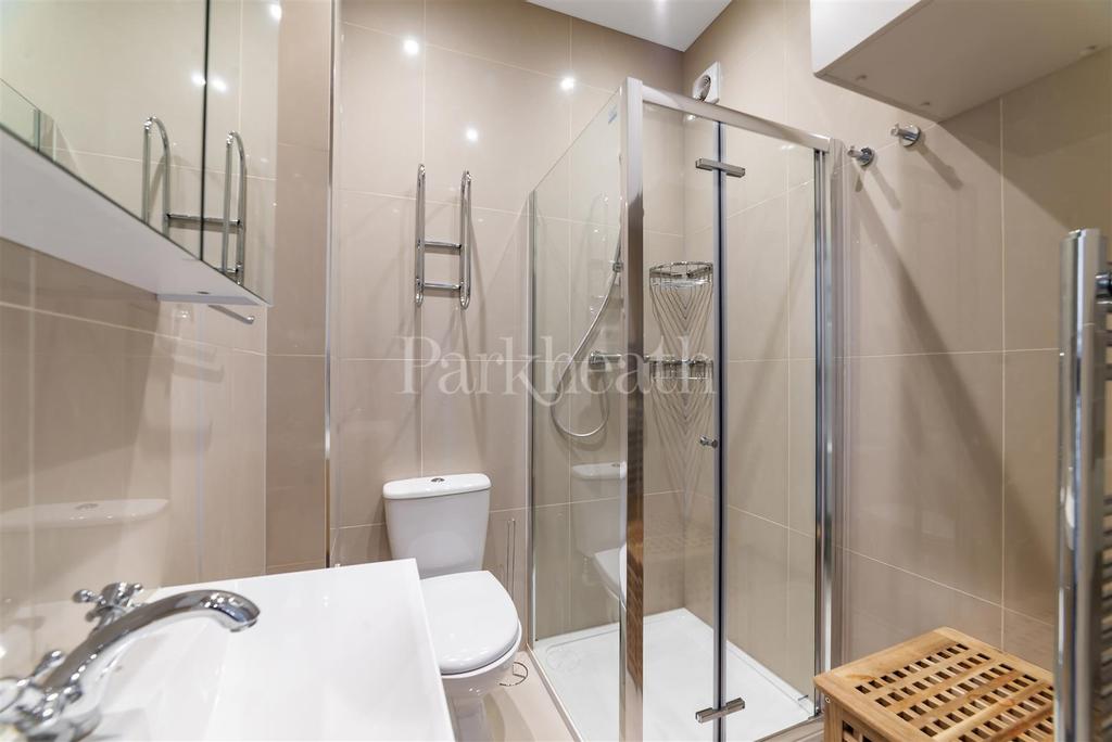 First floor Flat 39 Burrard Road NW6 1 DA-2.jpg
