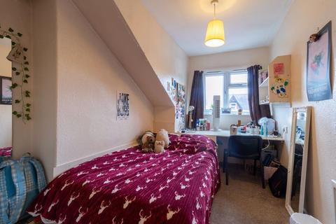 9 bedroom house to rent - Estcourt Terrace, Leeds, West Yorkshire