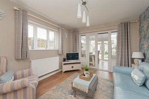 35 Manor Road, Whitstable, CT5 2JT
