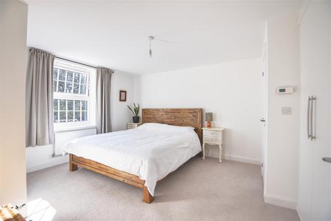 25 Brooklands Road, Bexhill-on-sea, TN39 4FQ