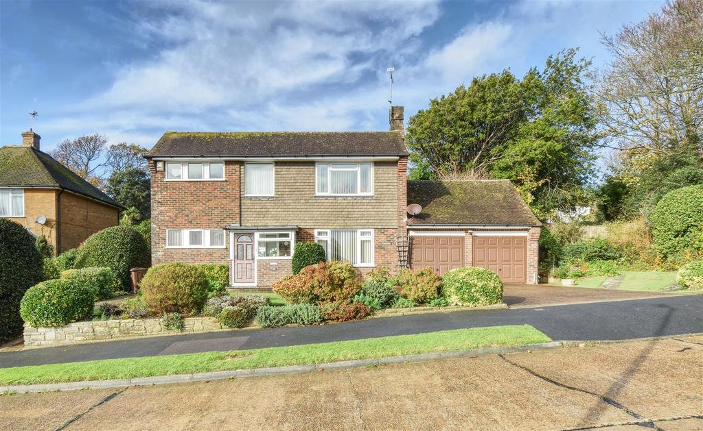 Pinewoods, BexhillOnSea 3 bed detached house £499,000